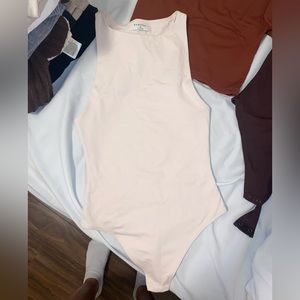 SOLD Aritzia Babaton contour bodysuit